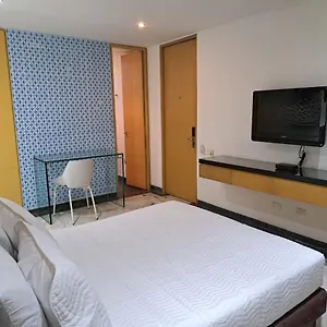 Hotel Aw Luxor Versalles, Cali